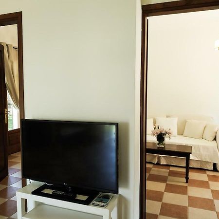 Villa Conifera ไซคิย์นธอสทาวน์ ภายนอก รูปภาพ